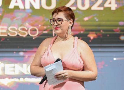 DSC 2200