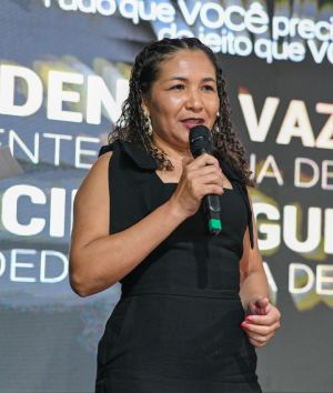 DSC 2328